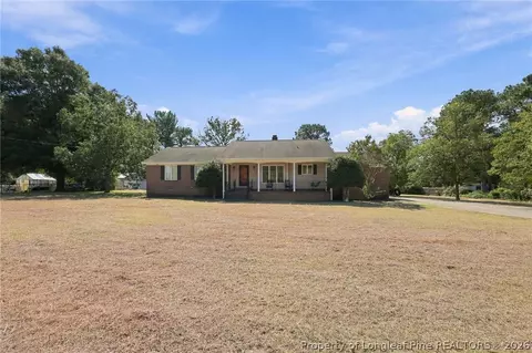 208 Nielsen Dr, Fayetteville, NC 28306