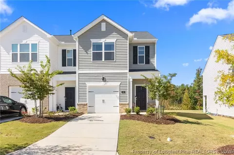 184 Starlight St, Sanford, NC 27330