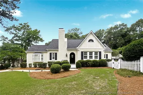 326 W Park Dr, Fayetteville, NC 28305