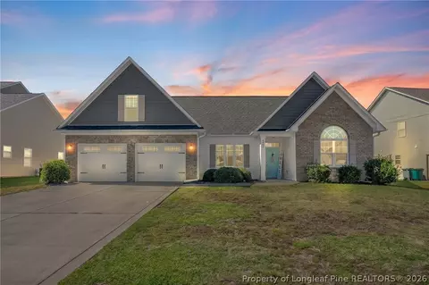 4828 Mckinnon Farm Rd, Fayetteville, NC 28304
