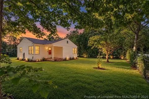 5101 Catalpa Rd, Fayetteville, NC 28304