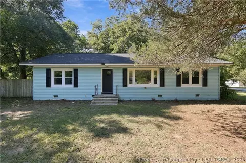 1090 Strickland Bridge Rd, Fayetteville, NC 28304