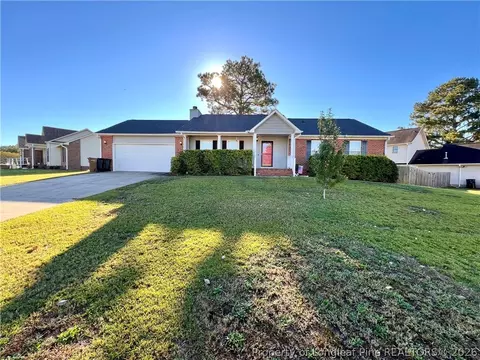 7653 Galena Rd, Fayetteville, NC 28314
