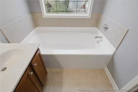 Bath - 427 Basket Oak Dr, Bunnlevel, NC 28323 photo 4 of 6