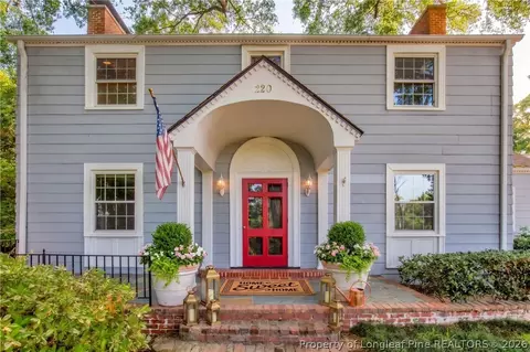 220 Bradford Ave, Fayetteville, NC 28301