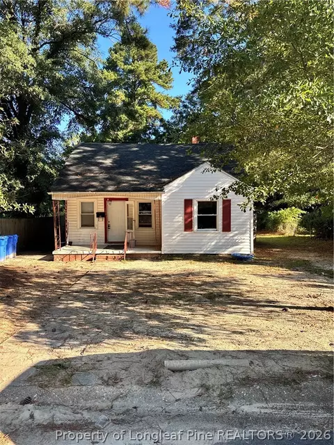 308 Oakland Dr, Fayetteville, NC 28301