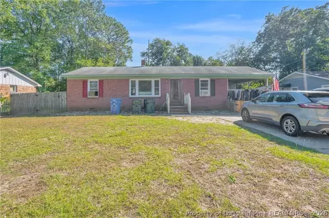 3705 Madison Ave, Fayetteville, NC 28304