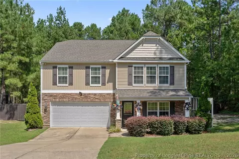 535 Stone Cross Dr, Spring Lake, NC 28390