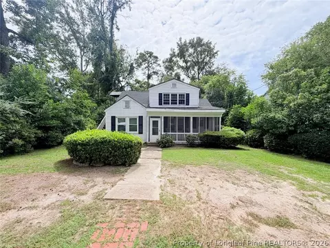 229 S Windsor Dr, Fayetteville, NC 28301