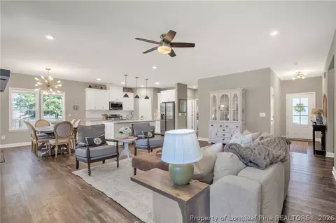 131 Crownview Ln, Dunn, NC 28334 photo 9
