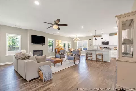 131 Crownview Ln, Dunn, NC 28334 photo 6