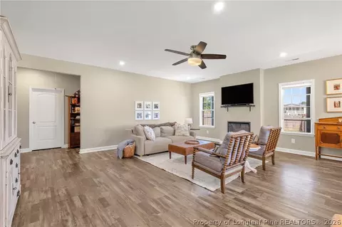 131 Crownview Ln, Dunn, NC 28334 photo 7