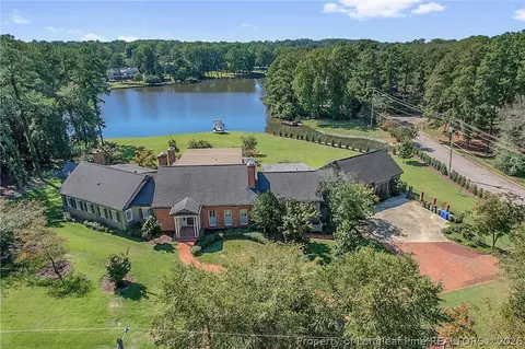 400 Forest Lake Rd, Fayetteville, NC 28305