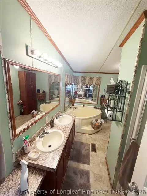 Bath - 4307 Bunnlevel Erwin Rd, Erwin, NC 28339 photo 1 of 5