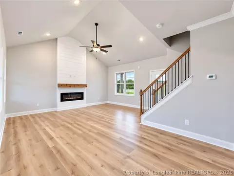 Living - 20 Evelene Way, Clinton, NC 28328 photo 5 of 5