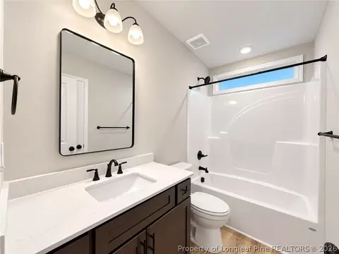 Bath - 20 Evelene Way, Clinton, NC 28328 photo 4 of 5