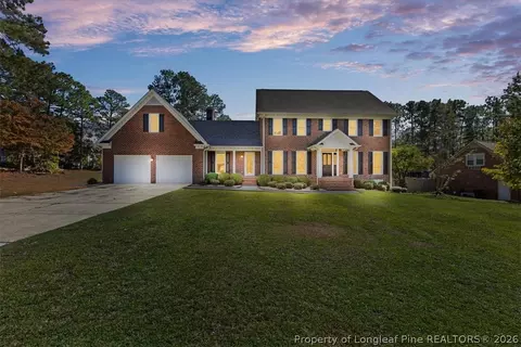 7701 Kennybunk Dr, Fayetteville, NC 28304