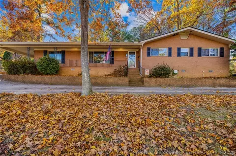1509 Lyon Rd, Fayetteville, NC 28303
