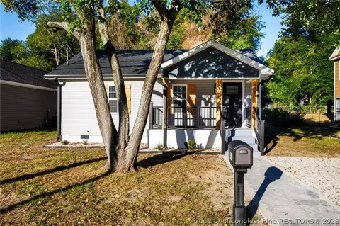 414 Bryan St, Fayetteville, NC 28305