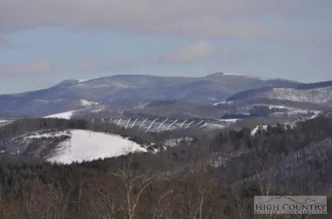 180 Overlook Dr, Crumpler, NC 28617 photo 16