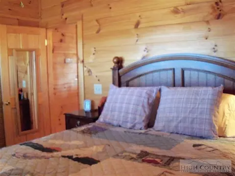 180 Overlook Dr, Crumpler, NC 28617 photo 11
