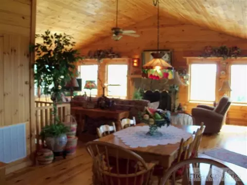 180 Overlook Dr, Crumpler, NC 28617 photo 21