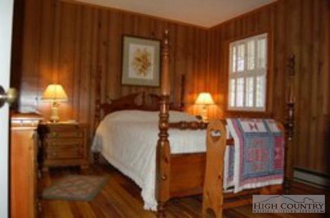 212 Galax Loop, Linville, NC 28646 photo 3