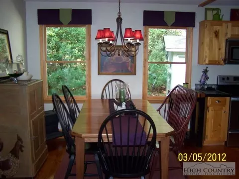 3664 Wildcat Rd, Deep Gap, NC 28618 photo 3
