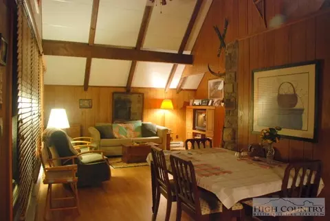 219 Pine Ridge Rd, Beech Mountain, NC 28604 photo 7