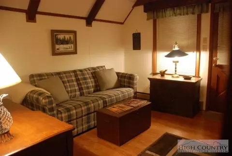219 Pine Ridge Rd, Beech Mountain, NC 28604 photo 9