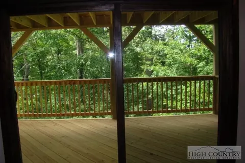 665 Eagle Dr, Boone, NC 28607 photo 5