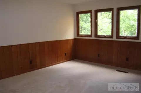 665 Eagle Dr, Boone, NC 28607 photo 8
