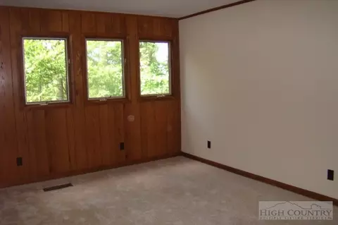 665 Eagle Dr, Boone, NC 28607 photo 9