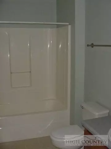 280 Bear Creek Ln, Deep Gap, NC 28618 photo 3