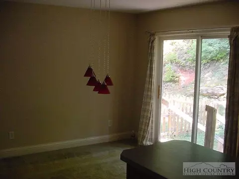280 Bear Creek Ln, Deep Gap, NC 28618 photo 5