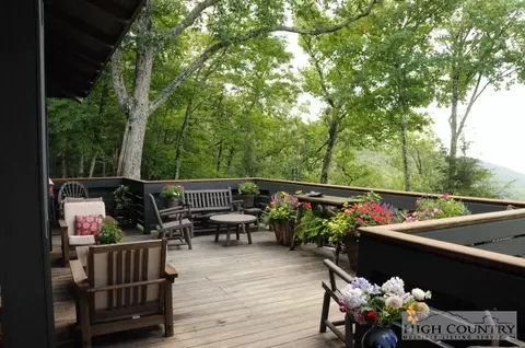 300 Newbiggin, Blowing Rock, NC 28605 photo 14