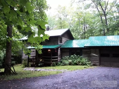 290 Quiet Pl, Todd, NC 28684 photo 1