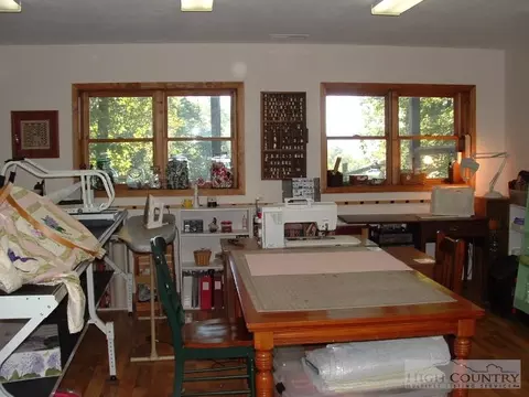 183 Twisting Trl, Deep Gap, NC 28618 photo 8