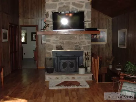 183 Twisting Trl, Deep Gap, NC 28618 photo 6
