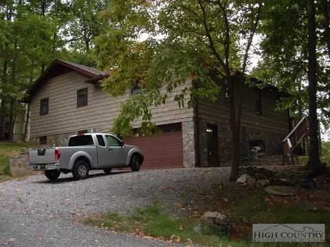 183 Twisting Trl, Deep Gap, NC 28618 photo 1