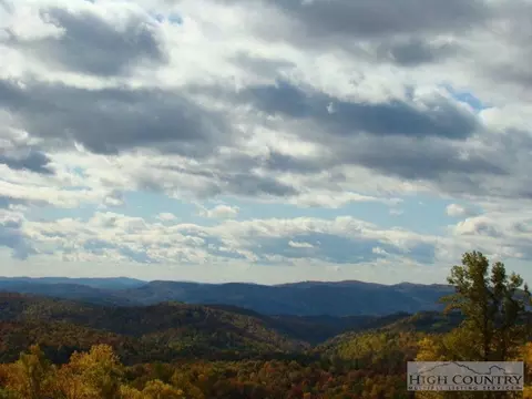 135 Ivy Ridge Rd, Deep Gap, NC 28618 photo 8