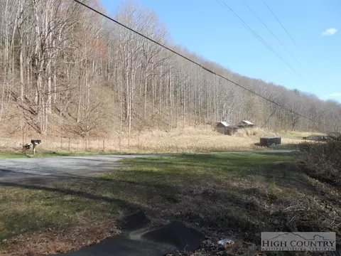 626 Stewart Simmons Rd, Deep Gap, NC 28618 photo 11