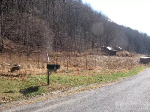 626 Stewart Simmons Rd, Deep Gap, NC 28618 photo 1