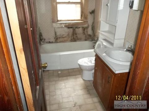 2059 Laurel Fork Rd, Vilas, NC 28692 photo 9