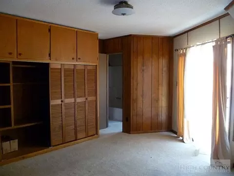 131 Crestview Ln, Boone, NC 28607 photo 9