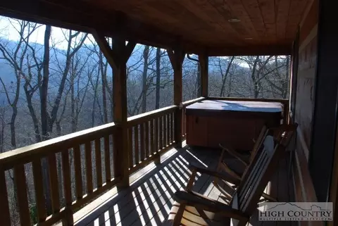 689 Willow Mount Dr, Vilas, NC 28692 photo 5