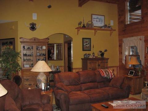 354 Old Chigger Ln, Boone, NC 28607 photo 11