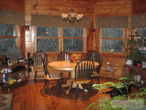 354 Old Chigger Ln, Boone, NC 28607 photo 16