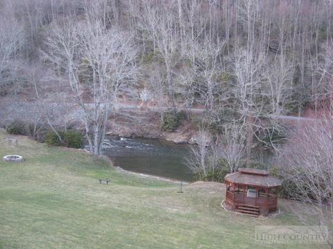 354 Old Chigger Ln, Boone, NC 28607 photo 13