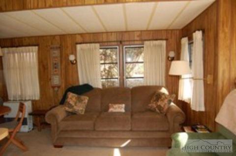 335 Jack Pine Loop, Newland, NC 28657 photo 2